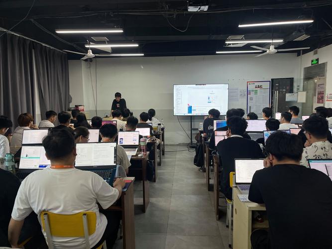 去培训机构学it靠谱吗